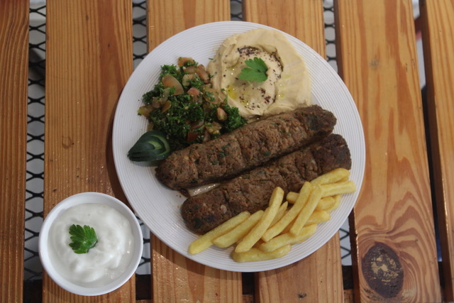 Kafta: Kebabs Aromáticos a la Parrilla